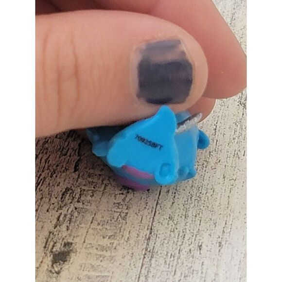 SML mini blue purple bear doll accessory Wing glitter toy figure - Picture 4 of 4